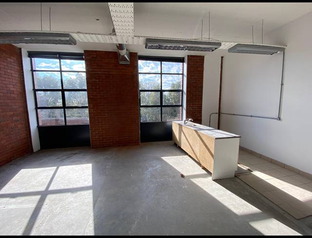 245M² OFFICE TO LET IN OBSERVATORY